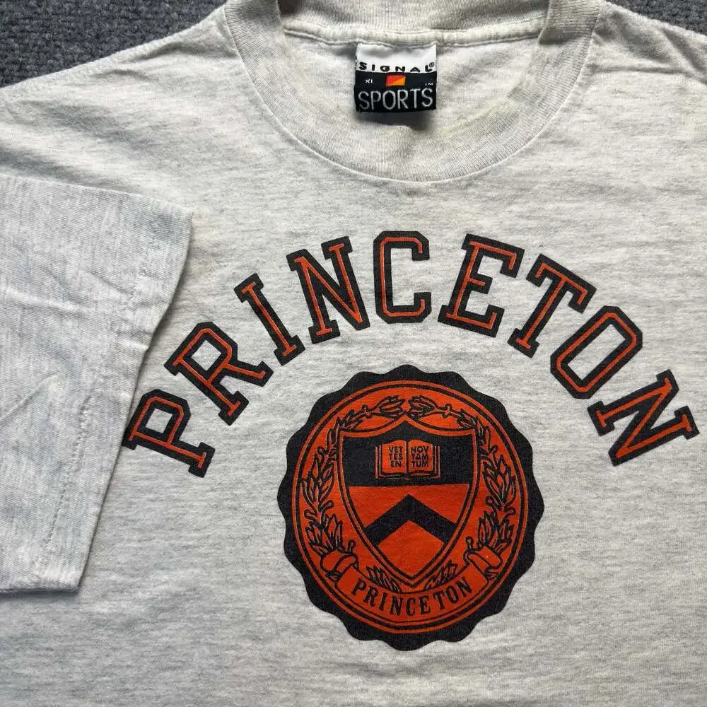 Vintage 90s Signal Sports Princeton University University Crest Graphic T-Shirt